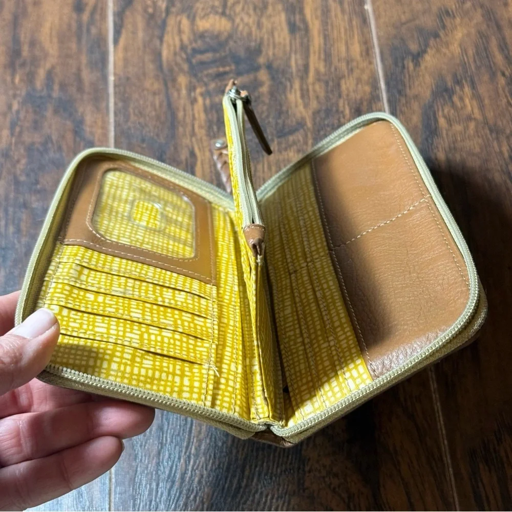 Fossil Floral Zip-Around Wallet | Canvas & Leather‎ | Vintage Style